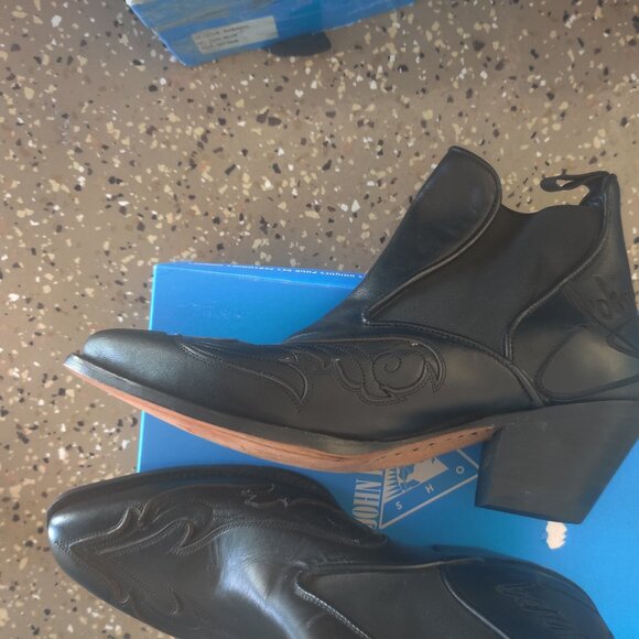 John Fluevog Autry style boots size 11 W 9 M - Picture 1 of 4